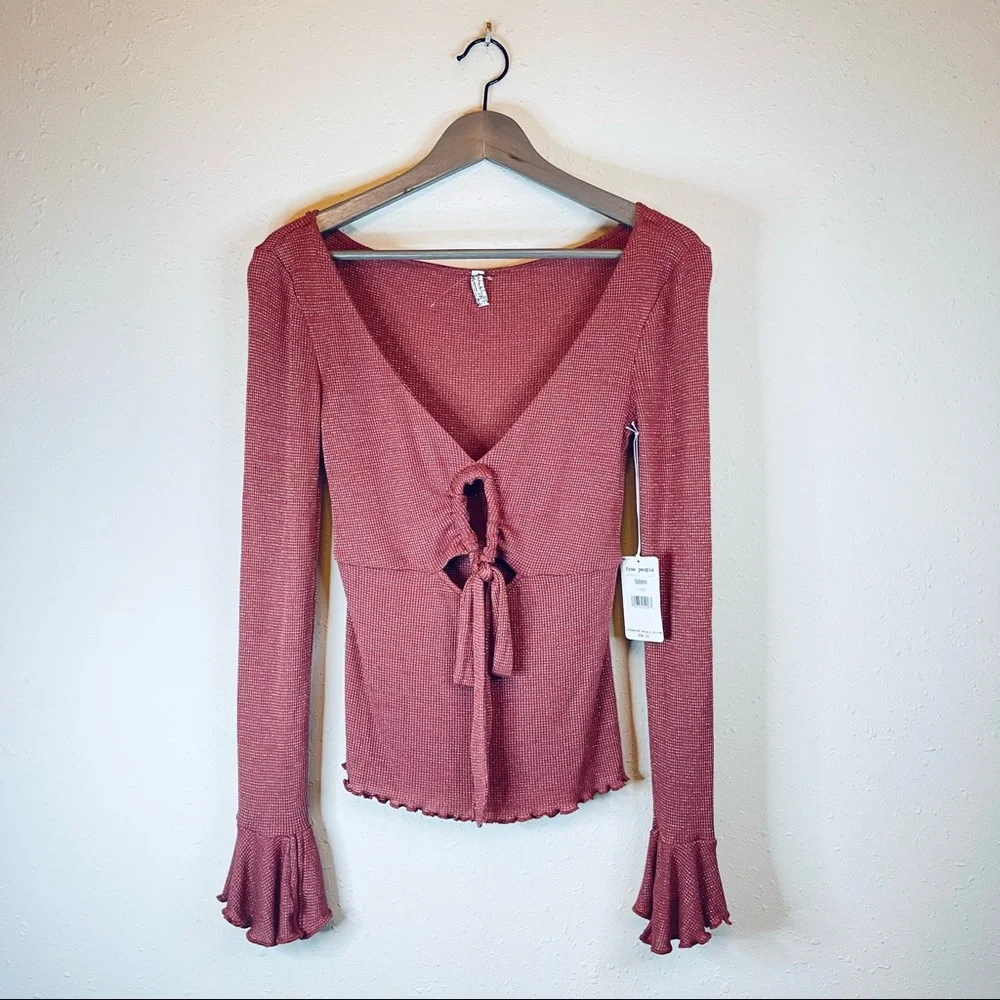 Free People Intimatly Bell Sleeve Cut Off Ruffle Top Size XS NWT